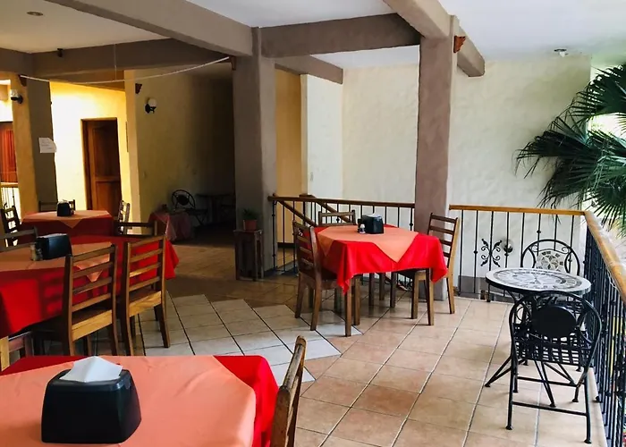 Casa Esmeralda Samara